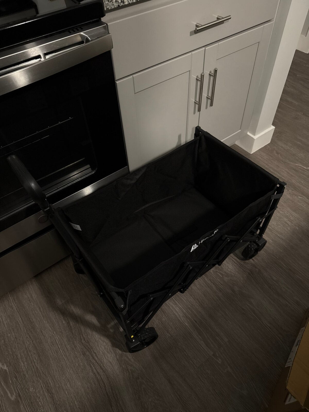 Customer-submitted photo of a Hikenture folding wagon in use